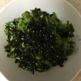 きゅうりとサラダ菜の韓国風サラダ